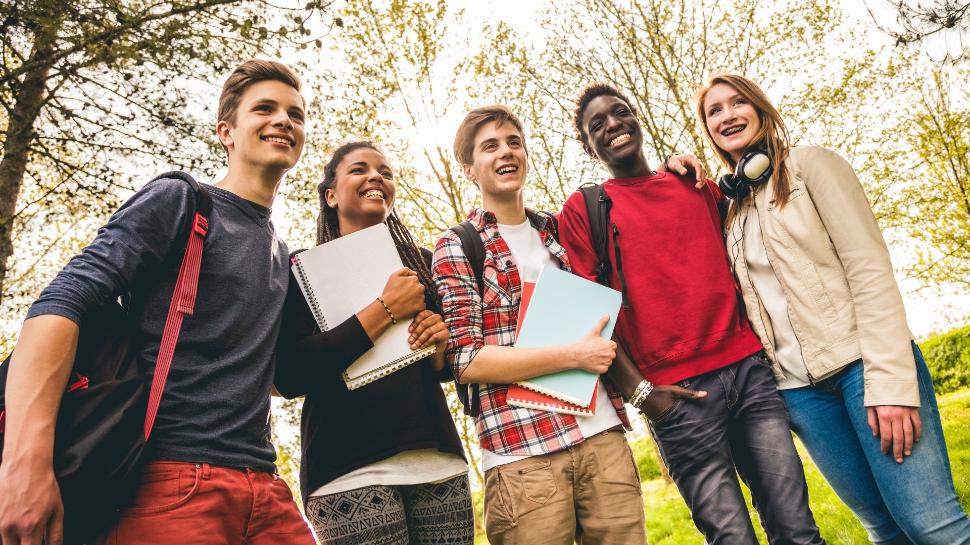 Étudiants en stage à l'étranger, responsabilité civile et assurance études